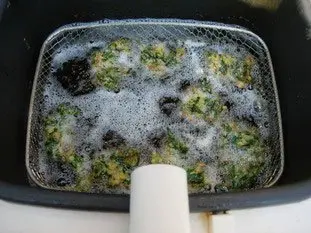 Spinach fritters : Photo of step #9