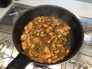 Thai-style Chicken with Cashew Nuts : Photo of step #9