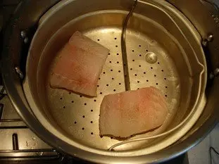 Rosemary steamed fish