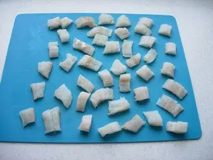 Parcels of fish fillet in spinach : Photo of step #2