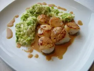 Scallops with cabbage julienne