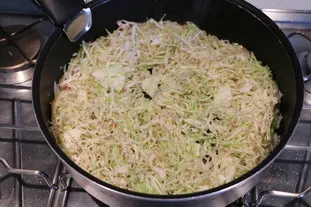 Pan-fried fish fillets, braised cabbage with Noilly Prat : Photo of step #5