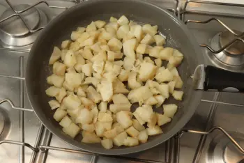 Fillet of sea bass and Jerusalem artichokes with lemon : Stage 6