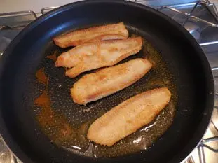 Fillets of sole meunière : Photo of step #4