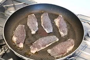 Canapés of red mullet with poppy seeds : Photo of step #10