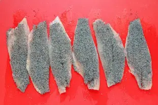 Canapés of red mullet with poppy seeds : Photo of step #9