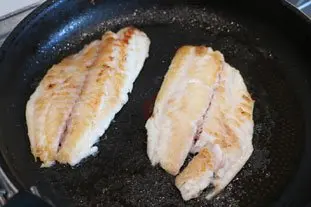 Firied fillet of sea bream with polenta : Photo of step #7