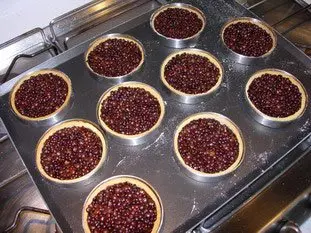 Small tarts baked blind