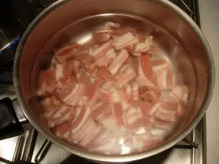 How to cook bacon and remove excess fat : Photo of step #1