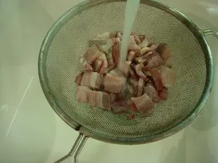 How to cook bacon and remove excess fat : Photo of step #3