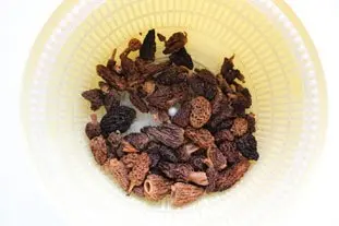 How to rehydrate dried mushrooms : Photo of step #7