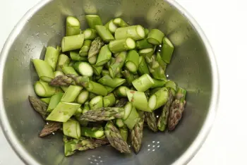 How to prepare green asparagus : Stage 8