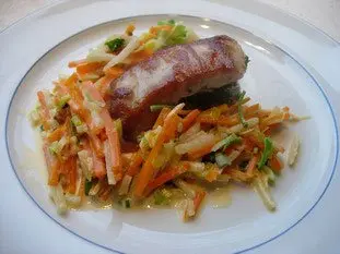 Loin of pork with herbs and julienne vegetables 