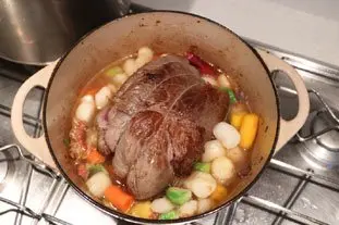 Melt-in-the mouth meat and vegetables in a sealed casserole