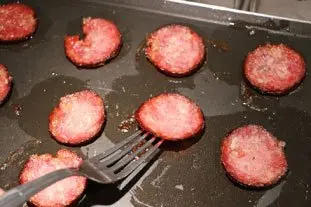 Morteau sausage "crisps" : Photo of step #4