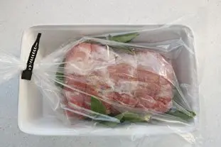 Roast pork with sage, cooked in a bag.