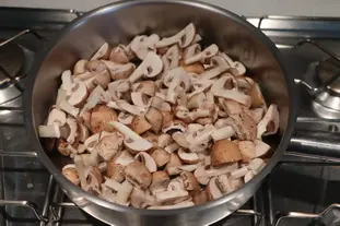 Sautéed turmeric chicken with mushrooms : Photo of step #4