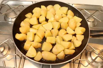 Chicken fillets with cancoillotte sauce : Stage 4