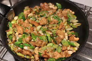 Sautéed chicken with leeks : Photo of step #9