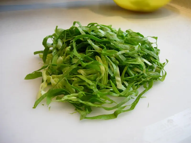 Lettuce "chiffonade"