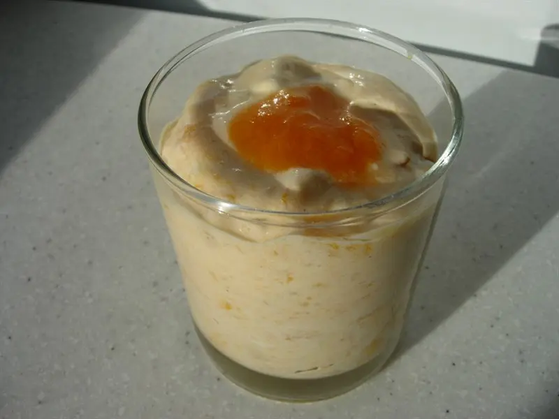 Apricot fool