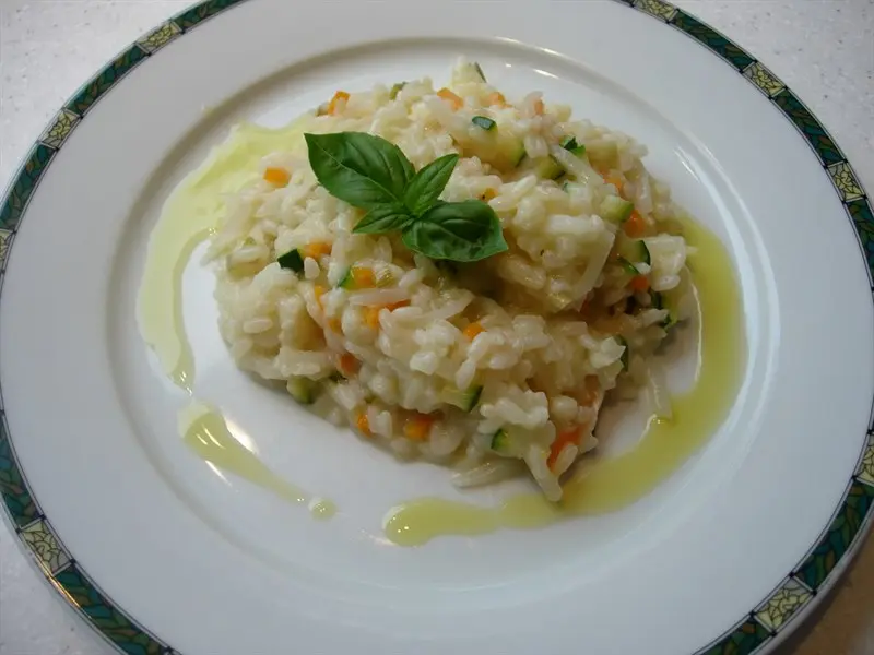 Creamy risotto with vegetables