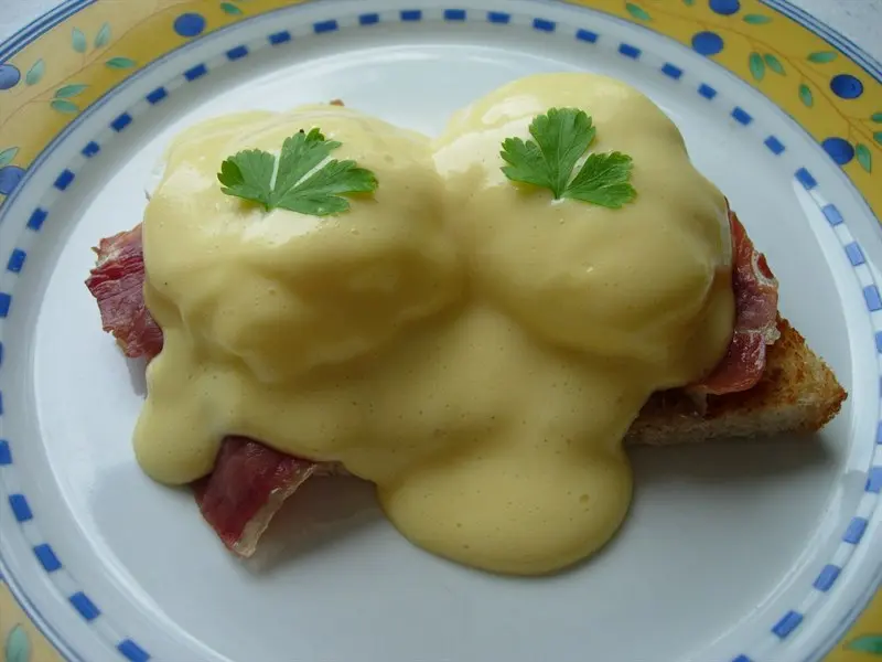 Eggs Benedict 