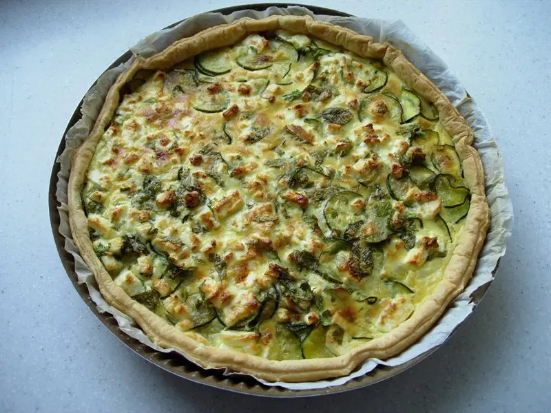 Courgette tart with mint