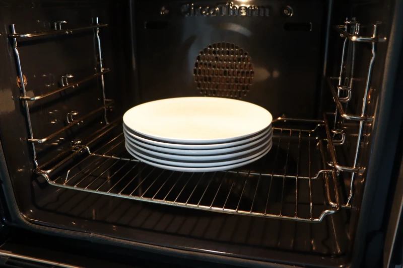 How to heat plates