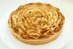 Shortbread apple tart