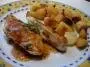 Chicken breasts grilled, with tarragon and white wine sauce