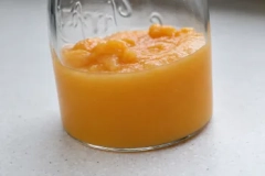 Quince compote