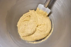 Rich hazelnut buttercream