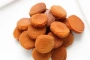 [Dried apricots]
