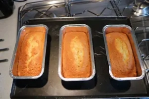 Baking cakes