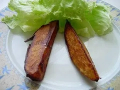 Big knife-cut chips (French fries) 